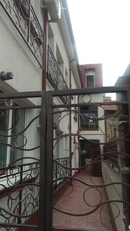 Garsoniere Dinu Daire Bükreş Oda fotoğraf